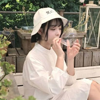 黎昱君