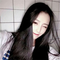 鮑偉琴