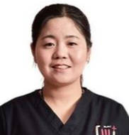 王娜