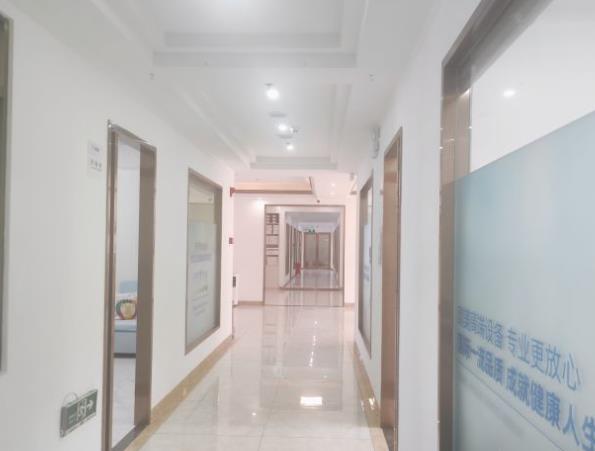 珠海承隆口腔門診走廊