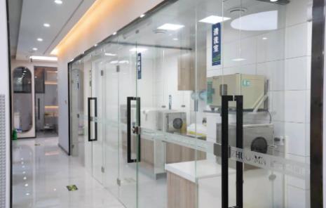 駐馬店啄木鳥口腔門診部消毒室