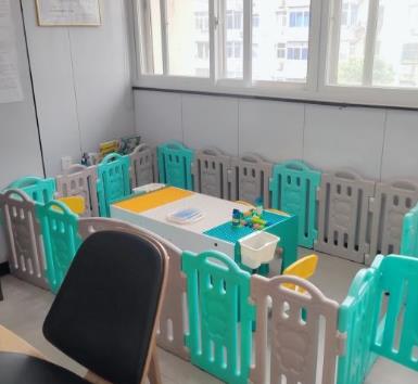 鎮(zhèn)江康潔口腔門診部游樂區(qū)