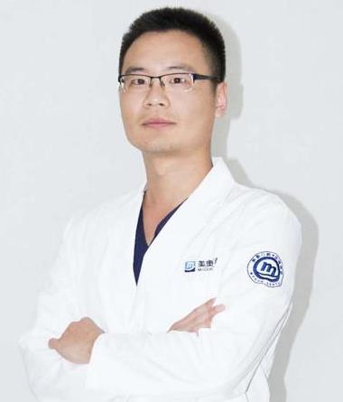 郭小凱