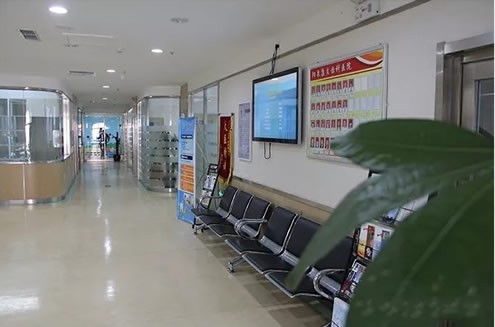 陽泉康貝齒科醫(yī)院休息區(qū)