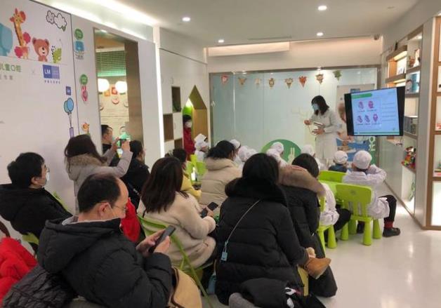 南京青苗口腔門診部醫(yī)院活動(dòng)