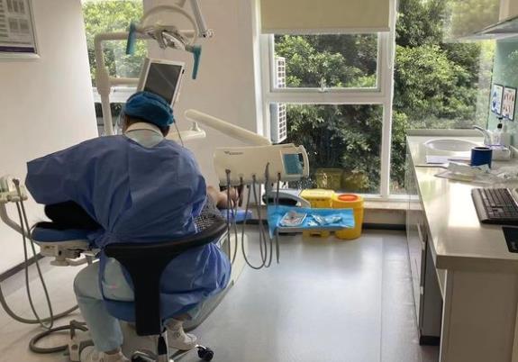 重慶大足貝嘉口腔診所治療室