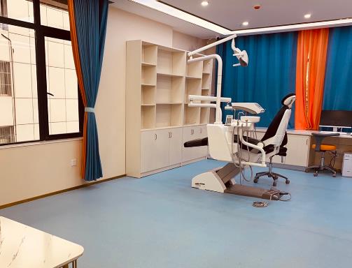 宜賓喜牙口腔門診部治療室