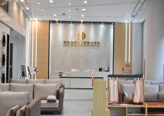 四川雅安鑫西華口腔整形醫(yī)院前臺