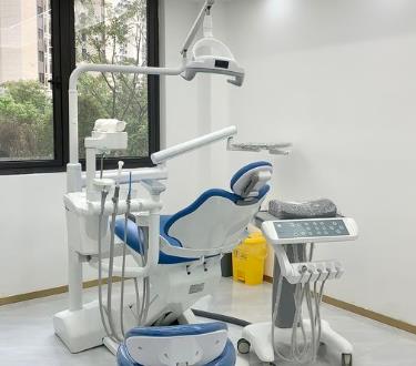 嘉興優(yōu)博口腔門診部治療室