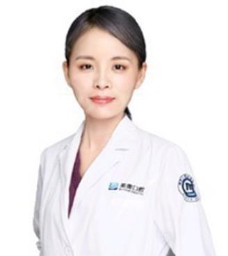 張婧