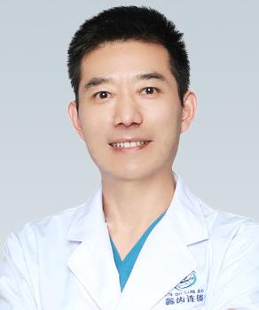 張健