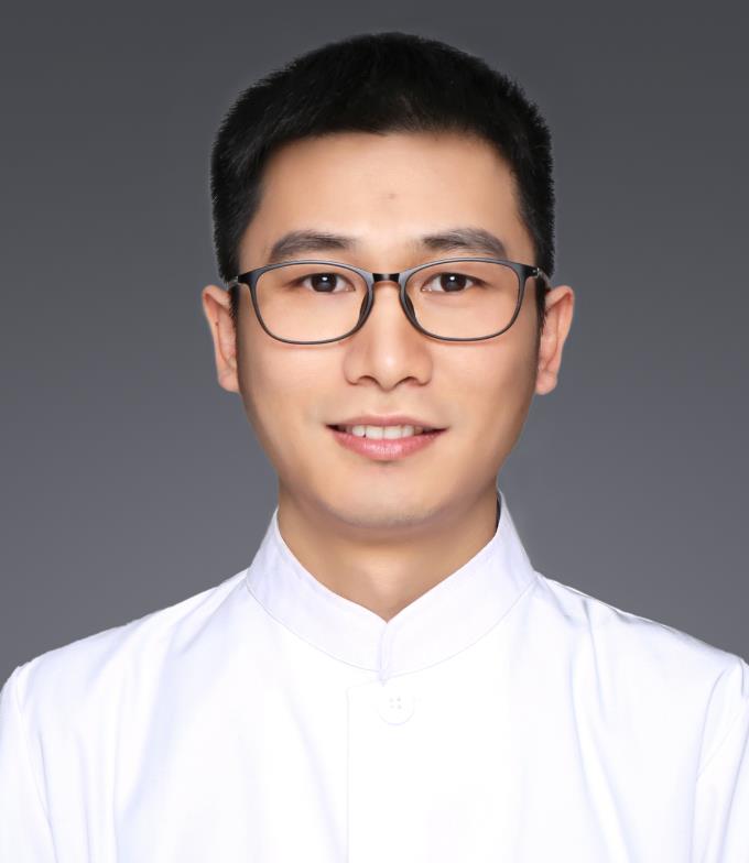 馮偉