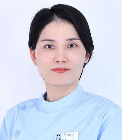 菅利利
