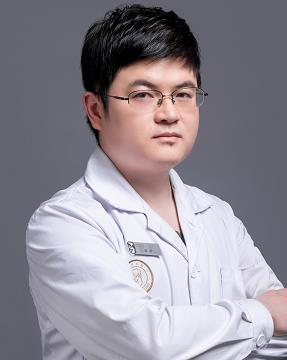 崔平