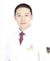 李偉偉