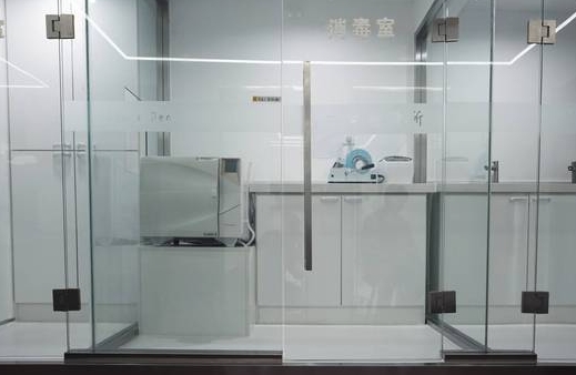 長春劉策口腔診所消毒室