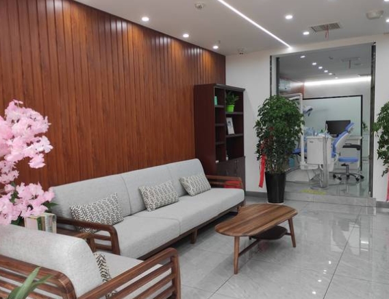 安陽麗丹口腔門診部休息區(qū)