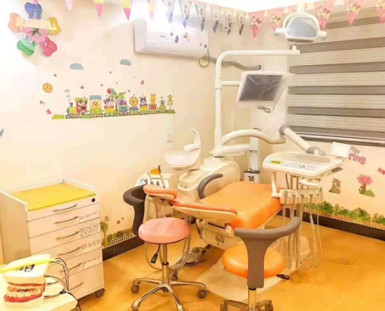 廣州歐文口腔門診部治療室