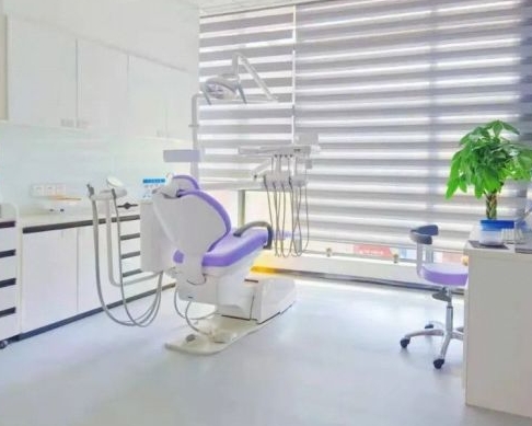 金華市佳合口腔門診部治療室