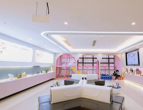 金華市佳合口腔門診部休息區(qū)