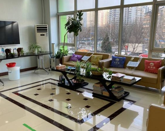 北京惠愛口腔門診部休息區(qū)
