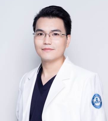 晏露輝