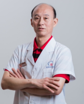 周伏保