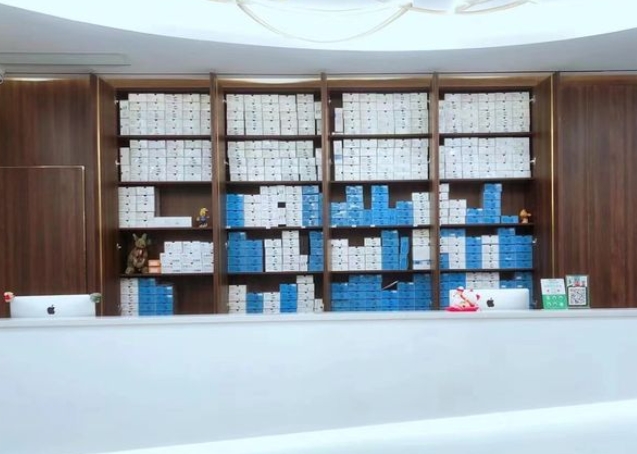 東莞南城柏登口腔診所前臺(tái)