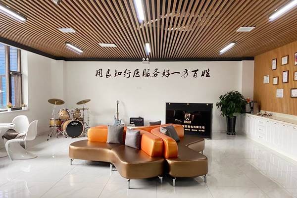 丹東唯美口腔診所休息區(qū)