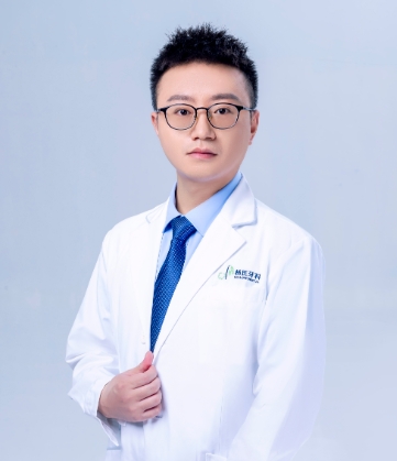 曾馨