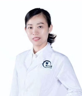 周艷清
