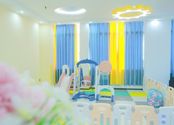 湛江拜爾口腔門診部兒童游樂區(qū)